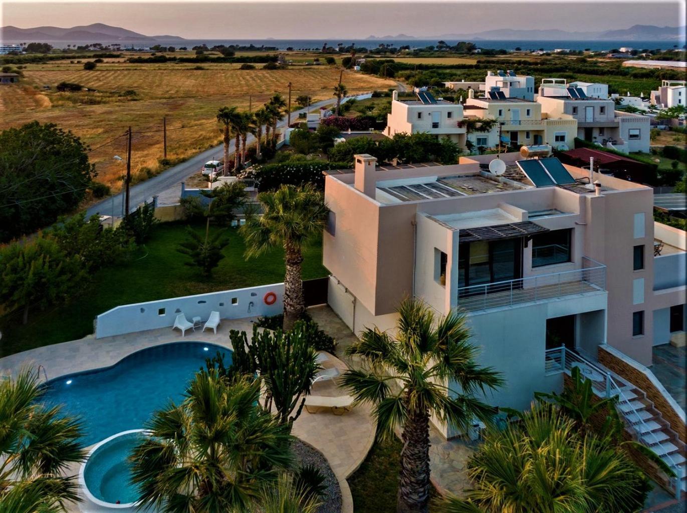 Xenos Villa 2 With A Private Pool,Near The Sea Tigkaki  Luaran gambar